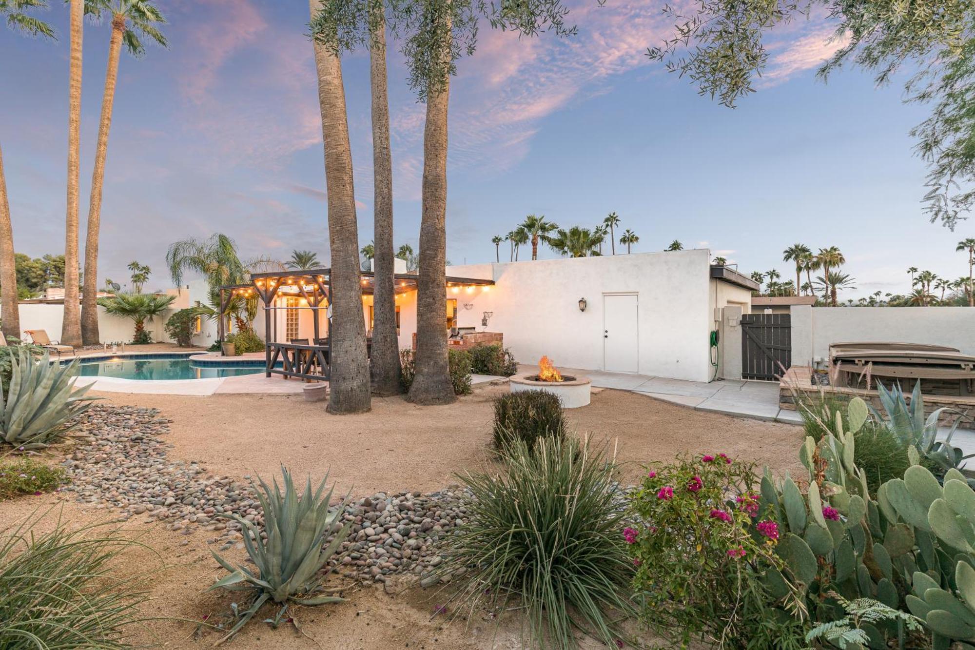 Casa Voltaire By Porter Luxury Heated Pool In Az Holiday home Scottsdale